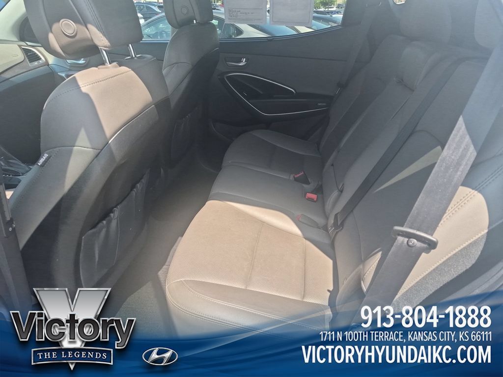 Used 2017 Hyundai Santa Fe Sport FWD image 23