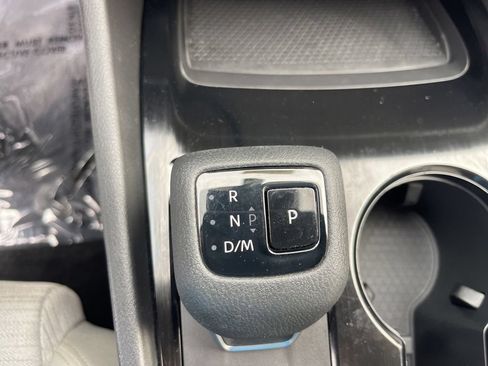 Certified 2023 Nissan Rogue SV AWD/4WD image 19