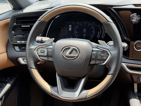 Used 2023 Lexus RX 350 Premium w/ Cold Area Package AWD/4WD image 9