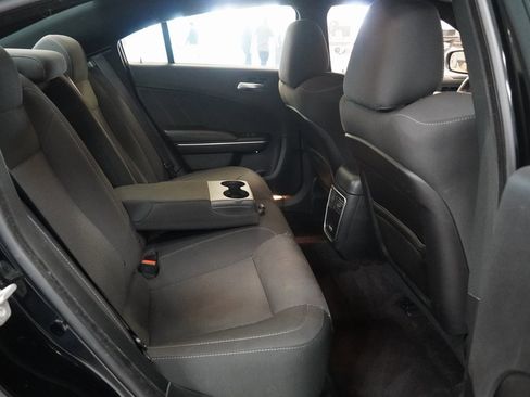 Used 2018 Dodge Charger R/T Scat Pack image 28