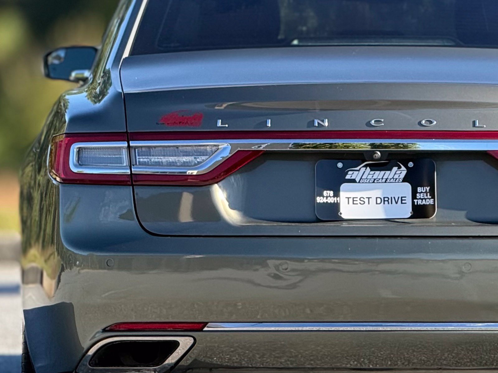 Used 2017 Lincoln Continental Select FWD image 16