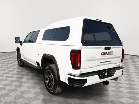 Used 2023 GMC Sierra 2500 AT4 w/ AT4 Premium Plus Package AWD/4WD image 8