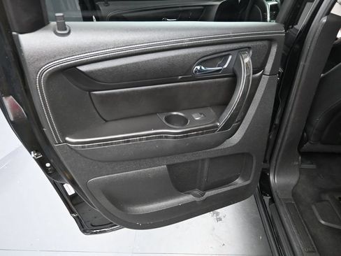 Used 2016 GMC Acadia SLT w/ Open Road Package FWD image 17