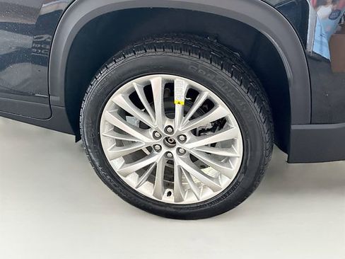 New 2026 Chevrolet Traverse LT w/ LPO, Floor Liner Package image 33