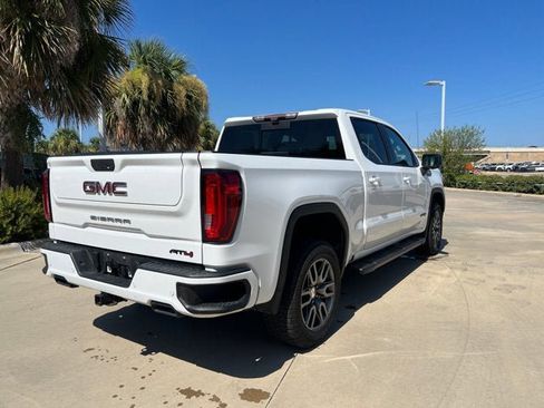 Used 2020 GMC Sierra 1500 AT4 w/ AT4 Premium Package AWD/4WD image 6