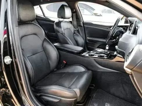 Used 2021 Kia Stinger GT-Line RWD image 41