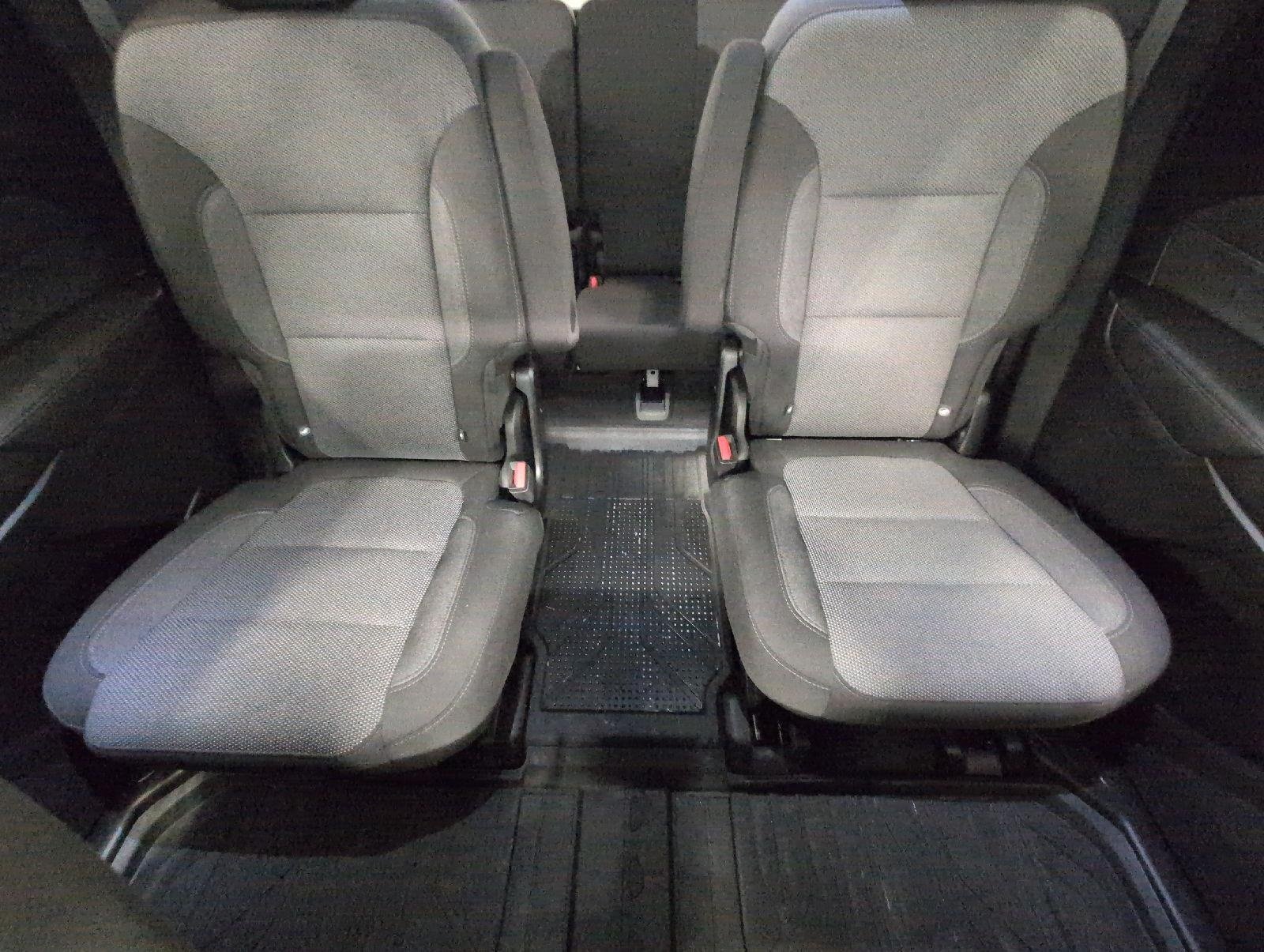 Used 2023 Chevrolet Traverse LT w/ LPO, Floor Liner Package AWD/4WD image 24