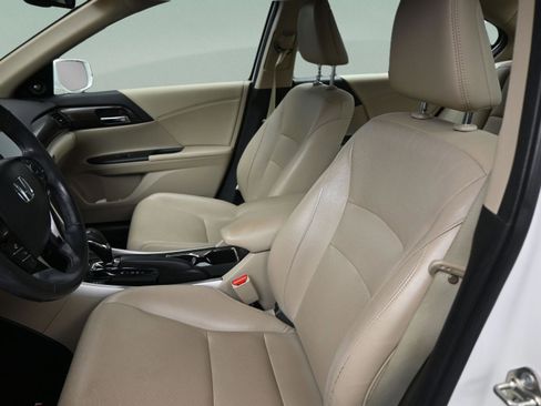 Used 2017 Honda Accord EX-L image 34