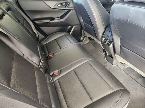 Certified 2025 Chevrolet Equinox LT w/ Convenience Package II image 33