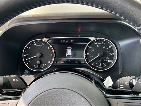 Certified 2023 Nissan Rogue SV w/ SV Premium B Package FWD image 26