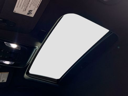 Used 2023 Cadillac CT4 V Blackwing w/ Watkins Glen IMSA Edition image 23