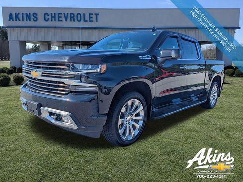Used 2020 Chevrolet Silverado 1500 High Country w/ Technology Package AWD/4WD image 8