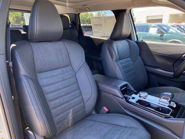 New 2026 Mitsubishi Outlander SE AWD/4WD image 9