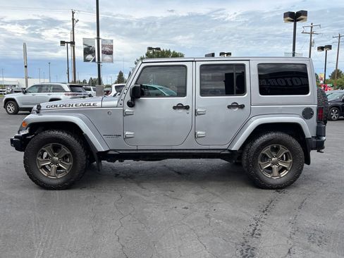 Used 2018 Jeep Wrangler Unlimited Sport AWD/4WD image 4