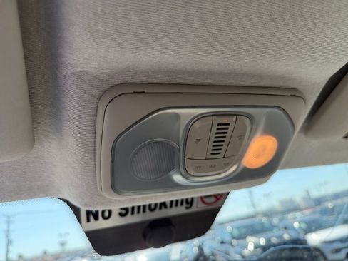 Used 2021 RAM ProMaster 2500 image 21