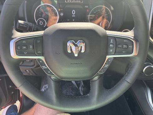 Used 2025 RAM 1500 Big Horn AWD/4WD image 11