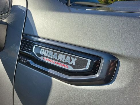 Used 2023 GMC Sierra 1500 AT4 w/ AT4 Premium Package image 8