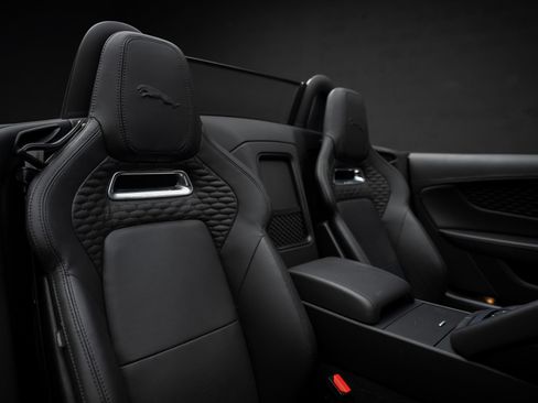 Used 2021 Jaguar F-TYPE R AWD/4WD image 70