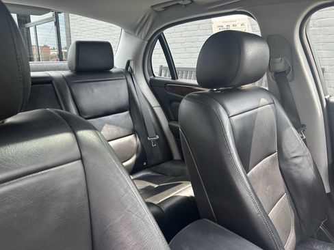 Used 2006 Jaguar XJ8 RWD image 14