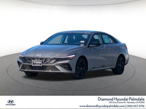 New 2026 Hyundai Elantra Sport image 3
