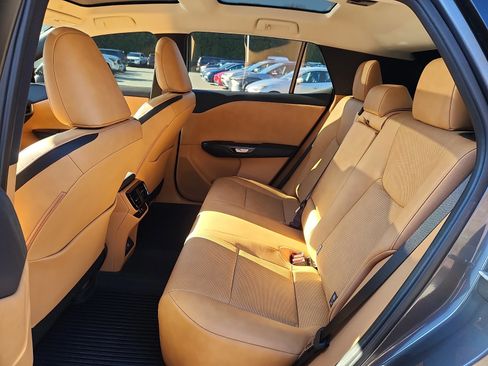 Used 2024 Lexus RZ 450e Premium image 10