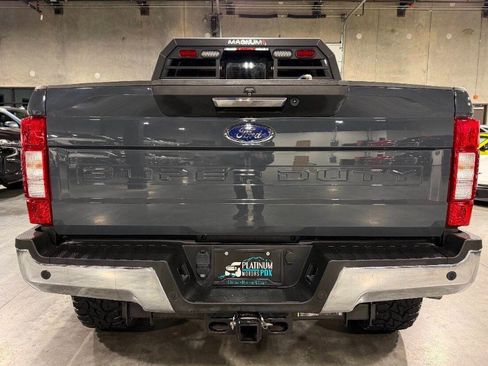 Used 2021 Ford F350 Lariat w/ Camper Package image 3