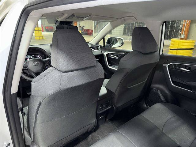 Certified 2025 Toyota RAV4 XLE AWD/4WD image 27