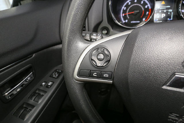 Used 2025 Mitsubishi Outlander Sport ES AWD/4WD image 26