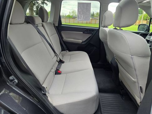 Used 2016 Subaru Forester 2.5i Premium w/ All-Weather Package AWD/4WD image 22