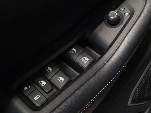 Used 2023 Jeep Grand Cherokee Limited RWD image 27
