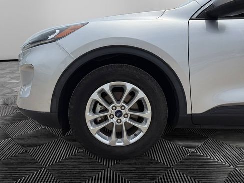 Certified 2020 Ford Escape SE FWD image 14