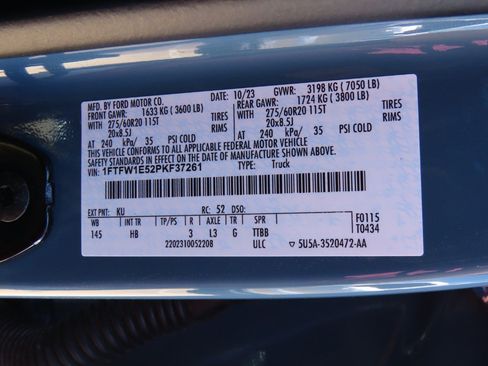 Used 2023 Ford F150 Lariat w/ Equipment Group 502A High image 34