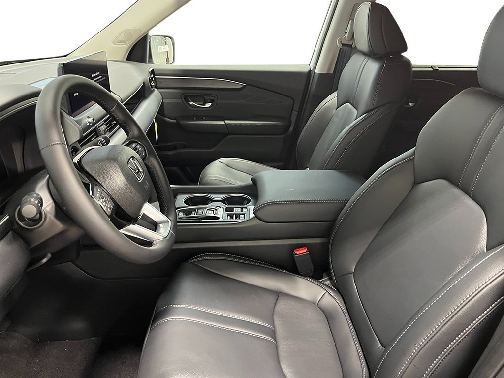 New 2026 Honda Pilot Touring image 16