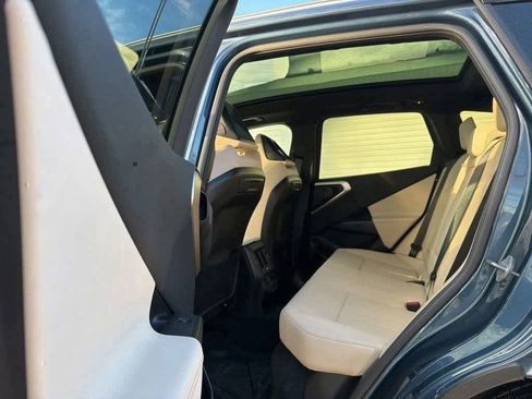 Used 2025 BMW X3 xDrive30i w/ Convenience Package image 7