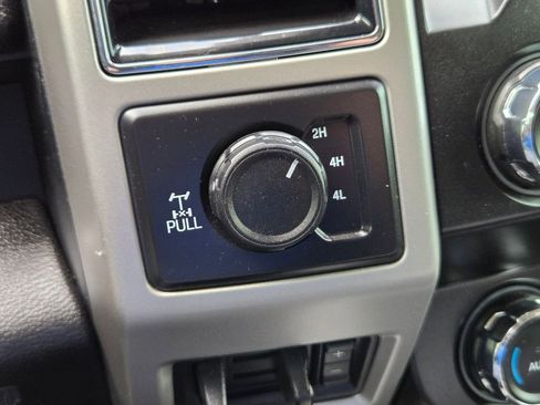 Used 2020 Ford F250 Lariat w/ Lariat Ultimate Package AWD/4WD image 21