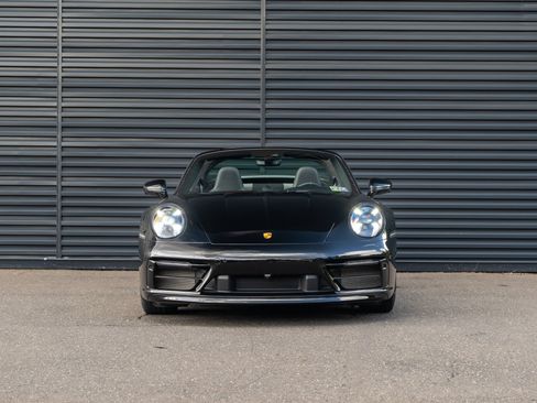 Certified 2022 Porsche 911 Targa 4 GTS AWD/4WD image 11