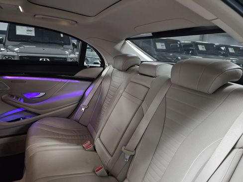 Certified 2019 Mercedes-Benz S 560 Sedan image 8