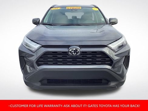Used 2025 Toyota RAV4 XLE image 2