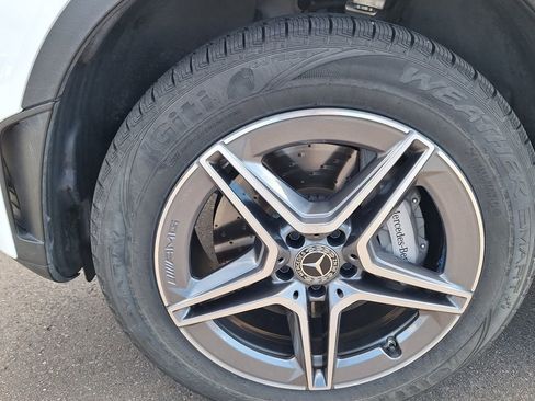 Used 2022 Mercedes-Benz GLC 300 4MATIC image 33