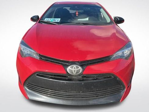 Used 2017 Toyota Corolla LE w/ Carpet Mat Package (TMS) image 7