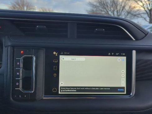 Used 2024 GMC Yukon XL Denali image 7