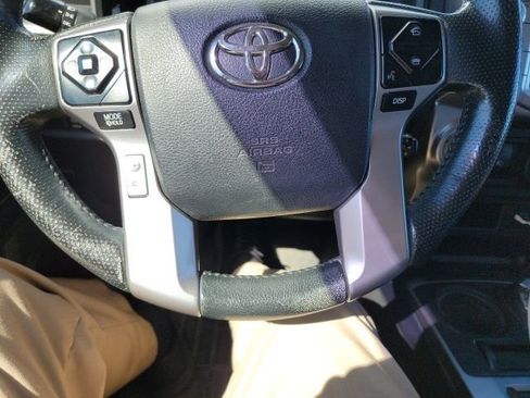 Used 2015 Toyota 4Runner SR5 Premium image 15