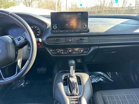 Used 2025 Honda HR-V Sport image 20