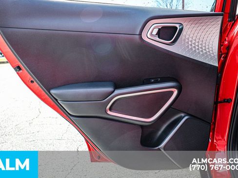 Used 2025 Kia Soul LX image 49