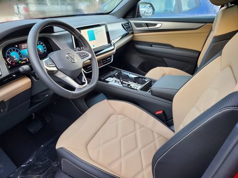 New 2026 Volkswagen Atlas Cross Sport SE FWD image 7