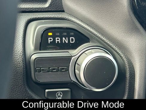 Used 2026 RAM 1500 2WD Crew Cab image 25