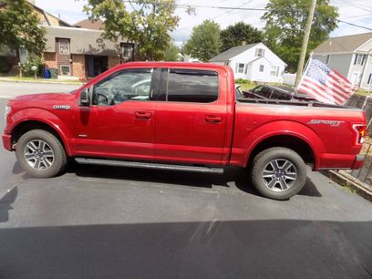 Used 2015 Ford F150 XLT w/ Equipment Group 301A Mid