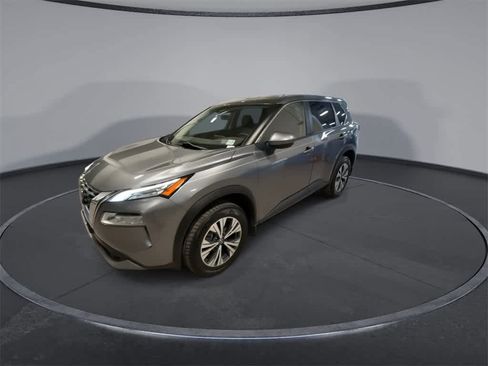 Used 2023 Nissan Rogue SV image 4