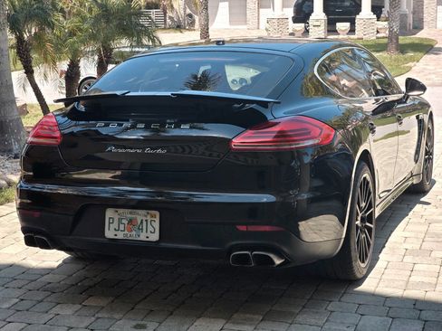 Used 2014 Porsche Panamera image 45