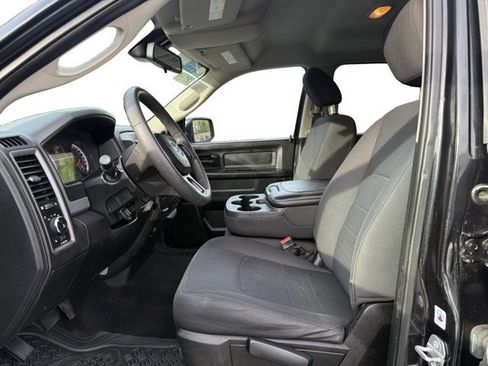 Used 2019 RAM 1500 Express w/ Wheel & Sound Group AWD/4WD image 10